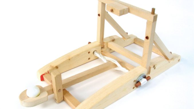 Woodbuilding Kits for Kids: Medieval Catapult Wooden Kit